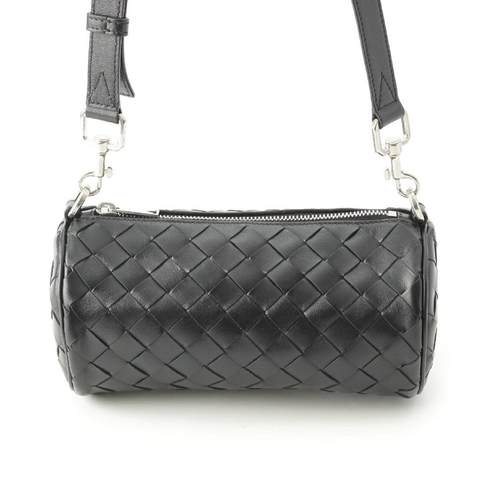 Bottega Veneta Leather Intrecciato Shoulder Bag Black